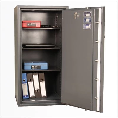 Огневзломостойкий сейф Defender Pro 151 EL